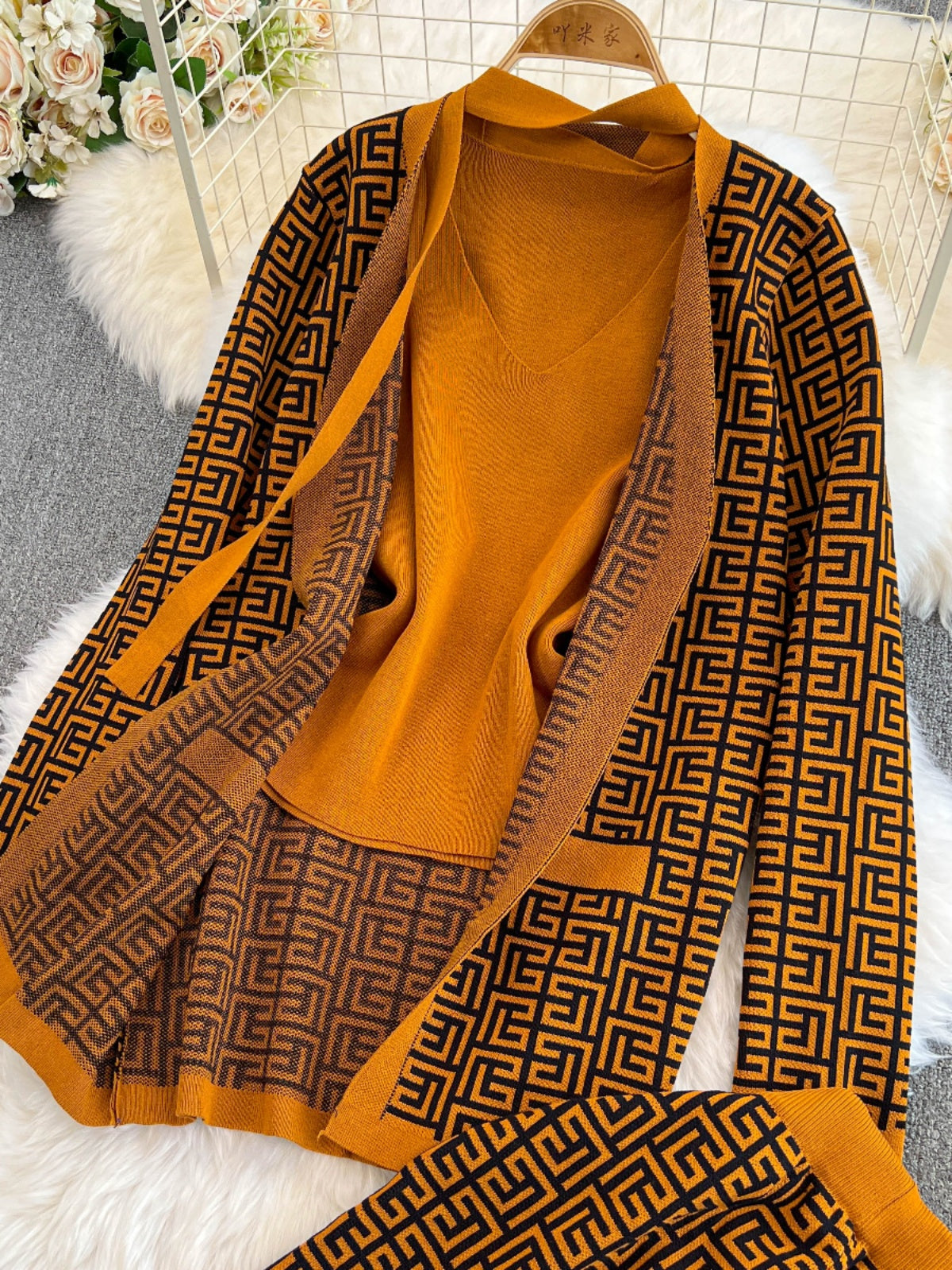 3-Piece Coord Set with Belt – Stylish & Versatile Women's Outfit