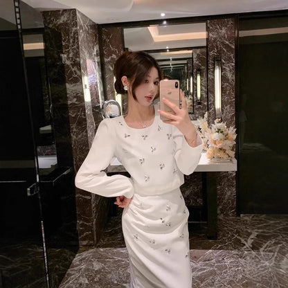 High-grade Classic Style Hip Skirt Suit Women's Rhine Stone Long Sleeve Top and Skirt Two-piece Set